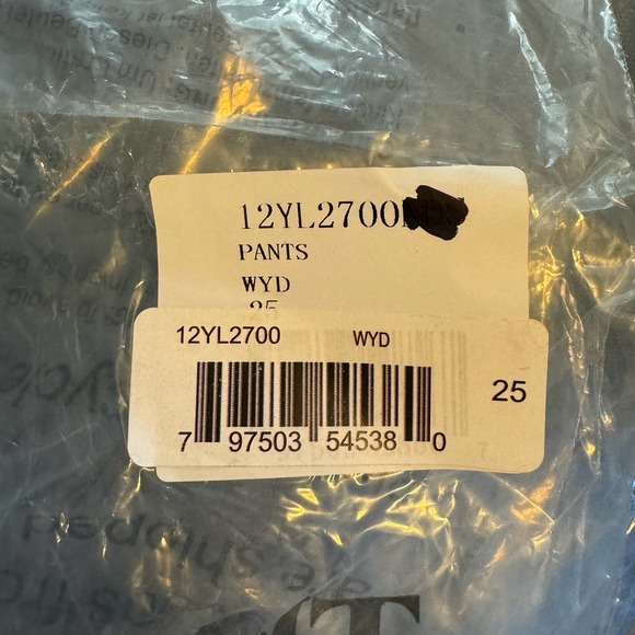 Blank NYC Blue Wildflower Destruct The Baxter Ribcage Straight Jean NWT Size 25 - Picture 8 of 9